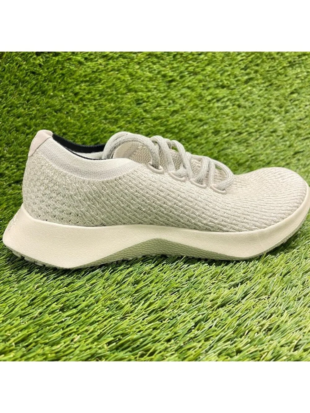 Allbirds Tree Dasher 2 Womens Size 7 Beige Athletic Running Knit Shoes Sneakers